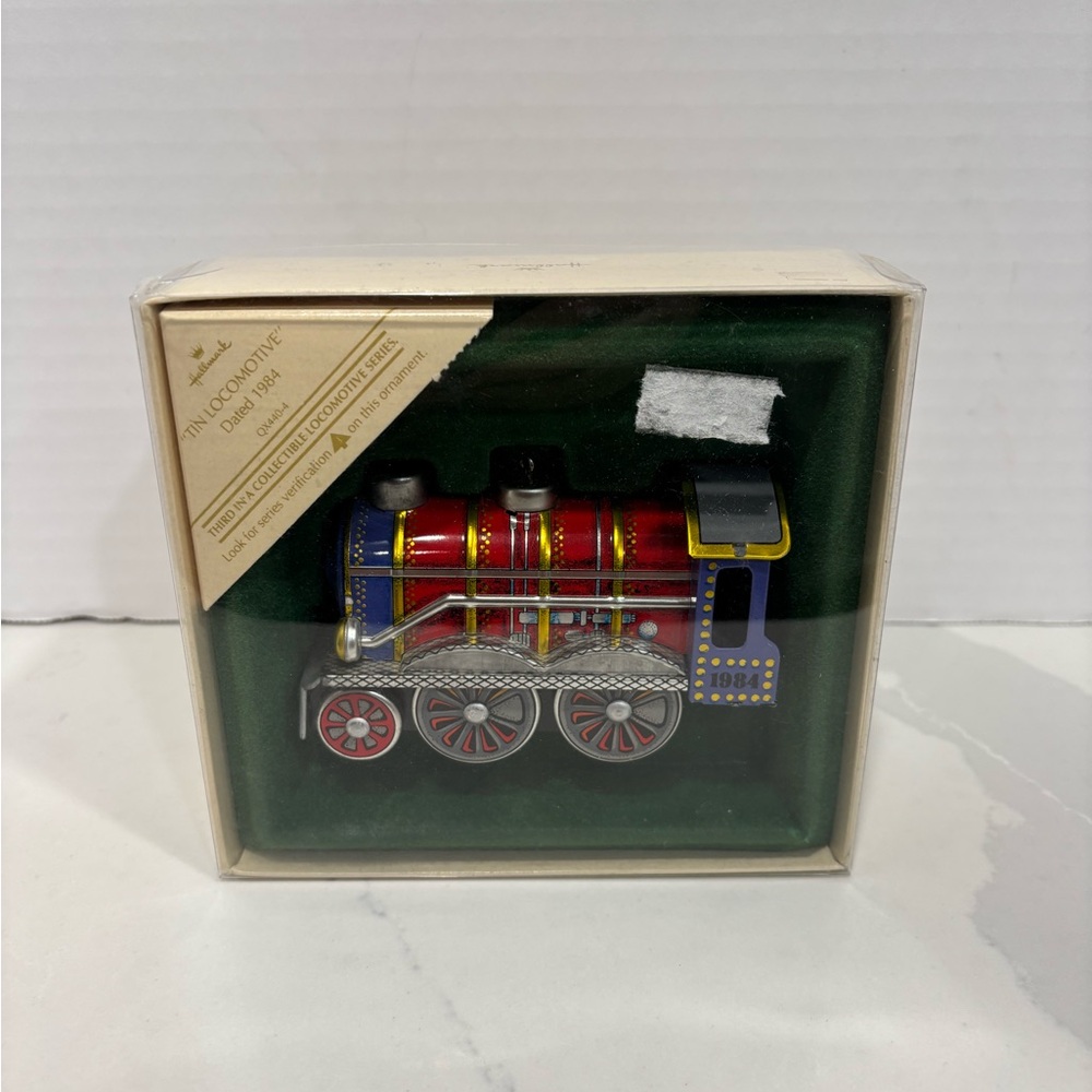 Vintage Hallmark Tin Locomotive Dated 1984 3rd In A Collective Locomotive Series - Picture 1 of 6